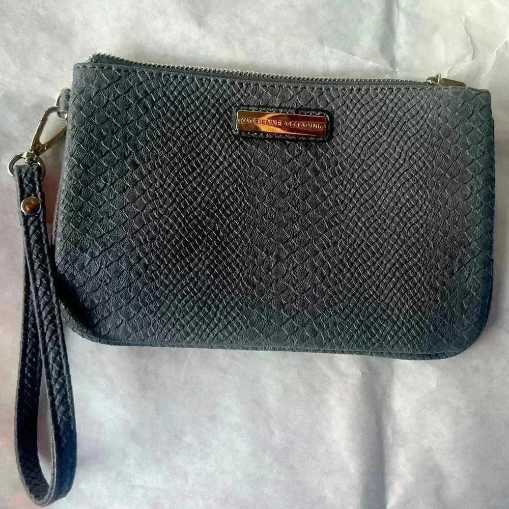Adrienne Vittadini Grey Wristlet/ Clutch